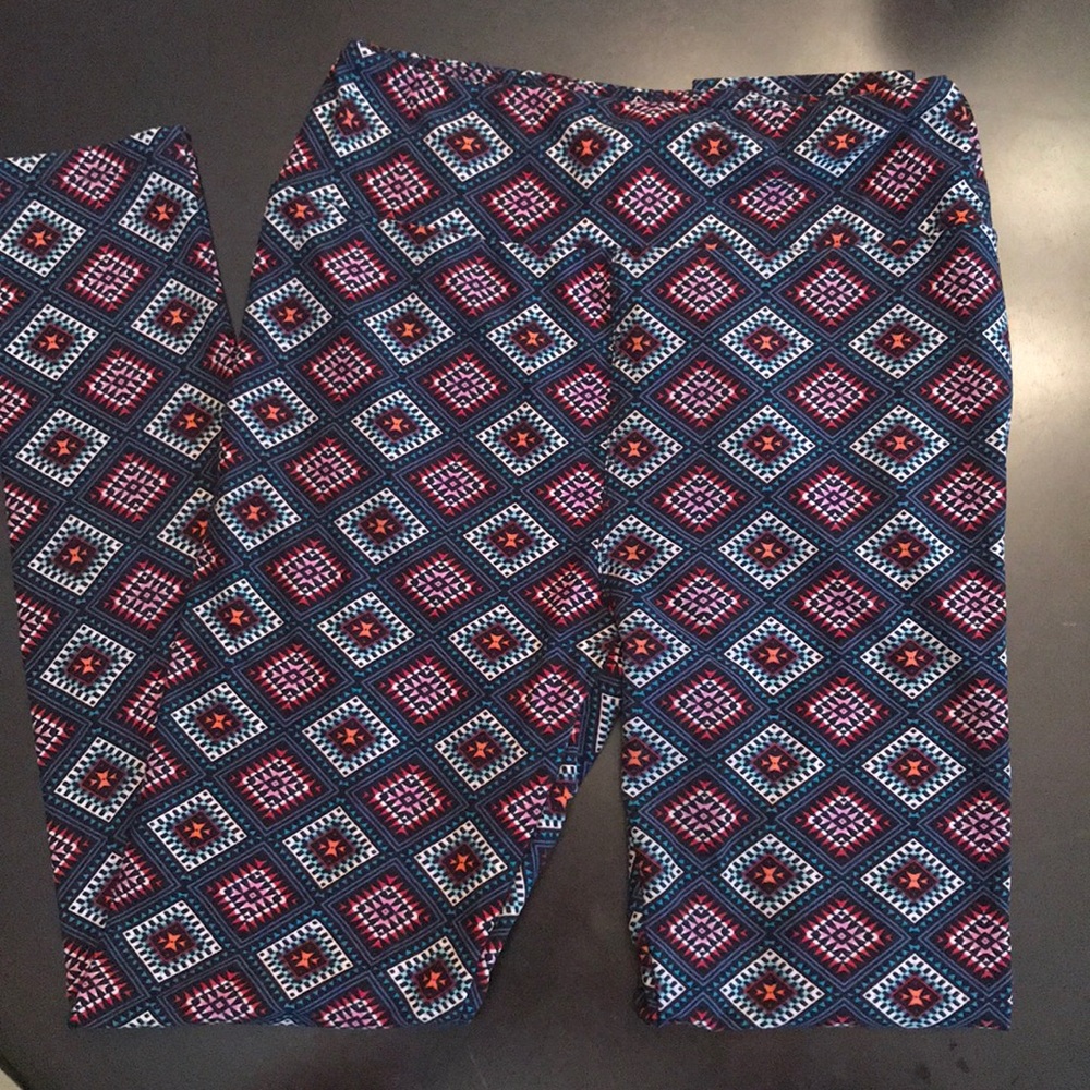 EUC | LulaRoe Leggings | One Size